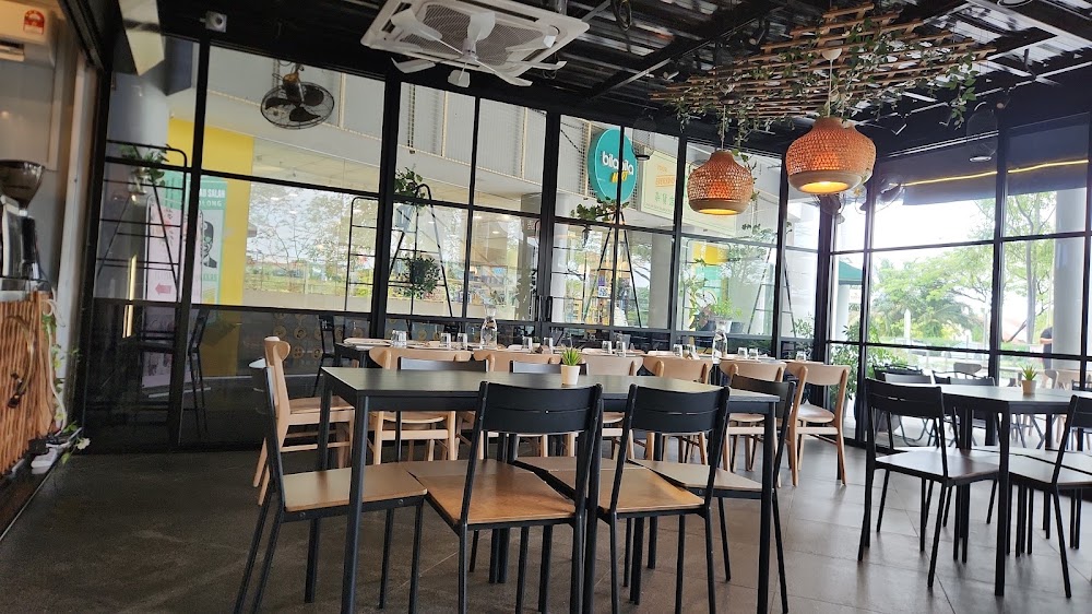 The October Cafe