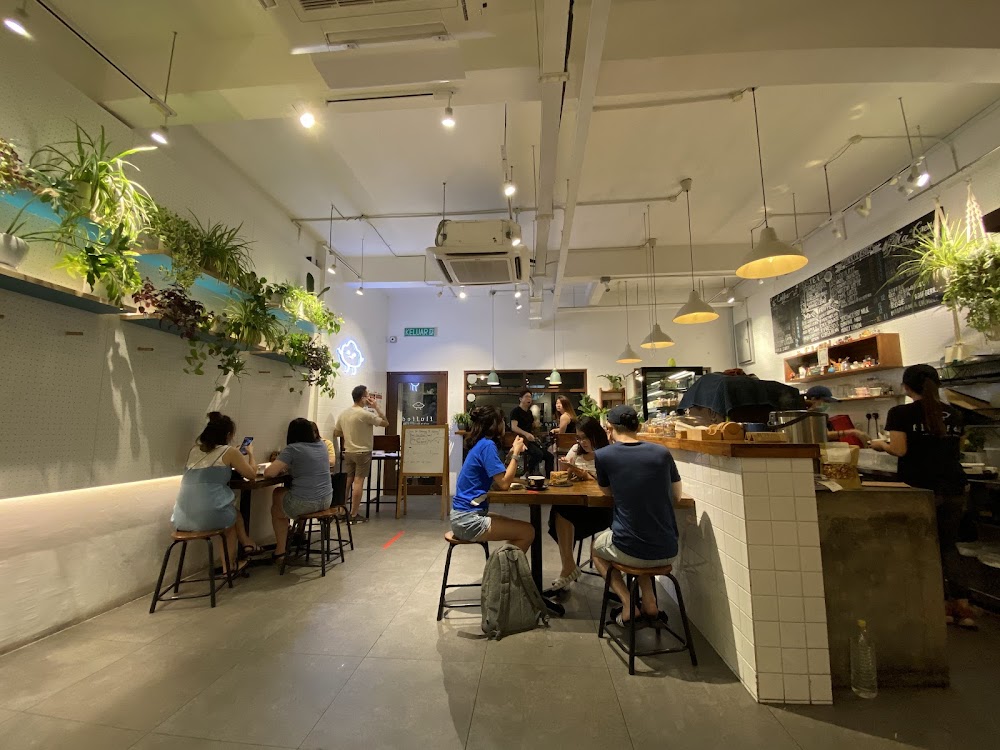 Fluffed Cafe @ Taman Paramount