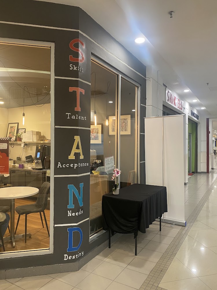 Stand Pie Me Cafe