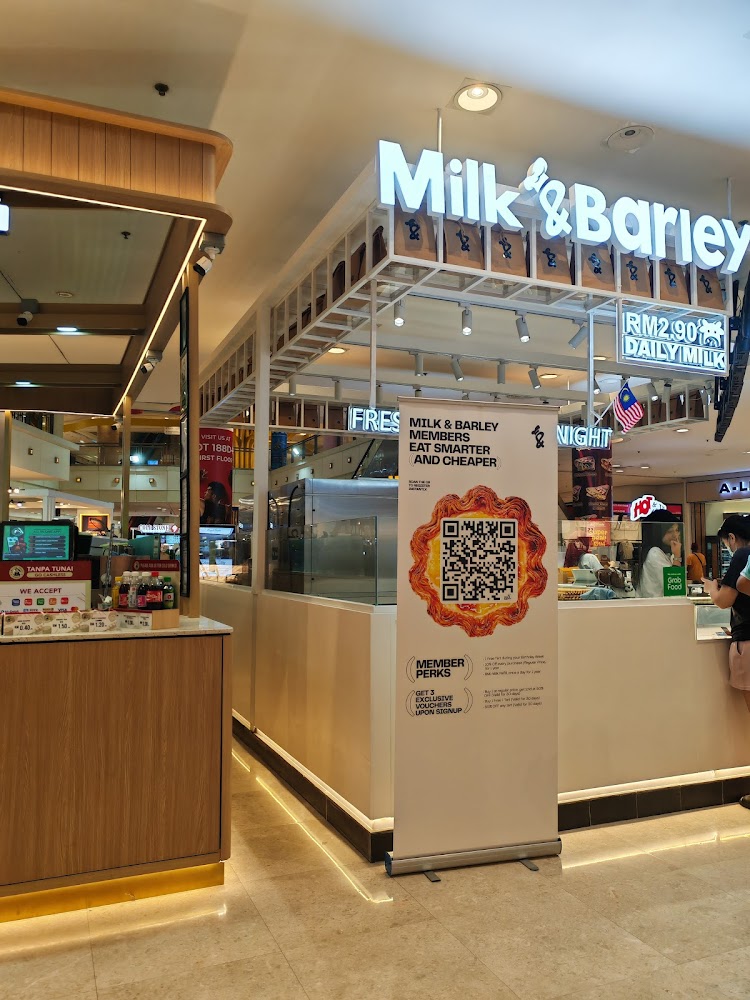 Milk & Barley ( The Curve ) - Best Egg Tart Petaling Jaya
